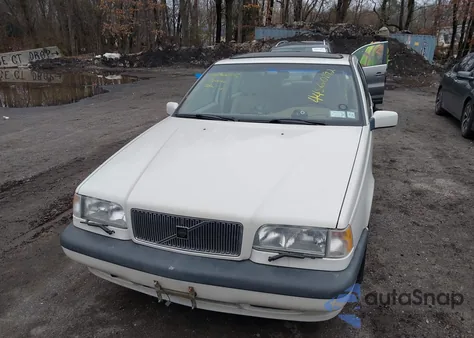 1996 Volvo 850 Glt z USA, uszkodzony, nr VIN YV1LS5548T3311561